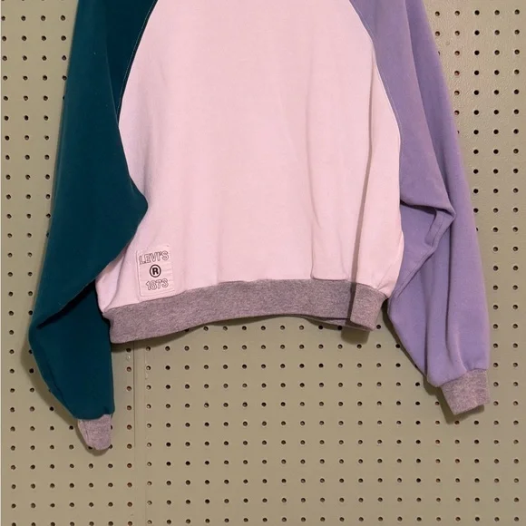 Levi’s shirt size S - Picture 2 of 4